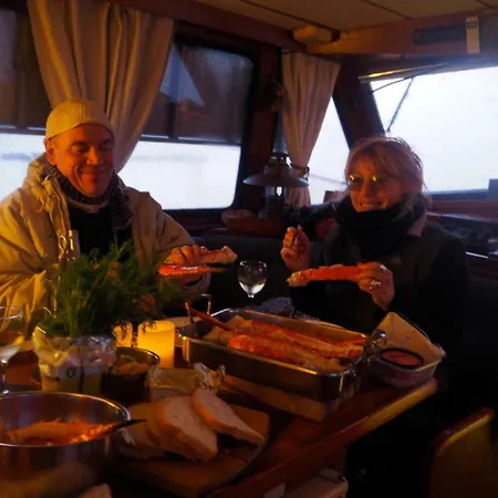 The Arctic Overnight Experience